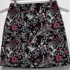 NWOT H&M Floral Embroidered Skirt, Size 8